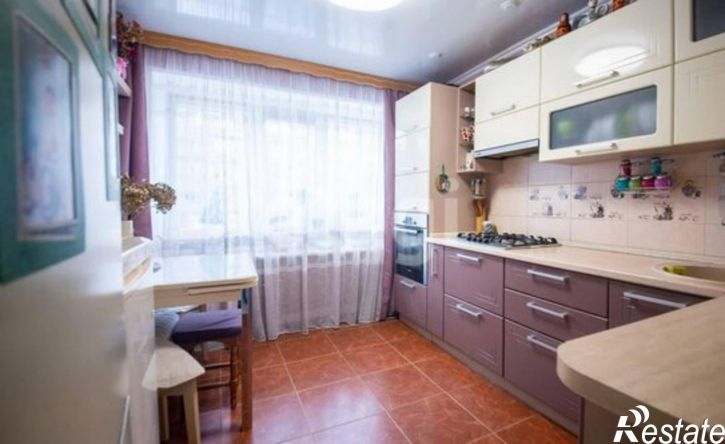 3-комн квартира улица Мезенцева, 40,  д. 40