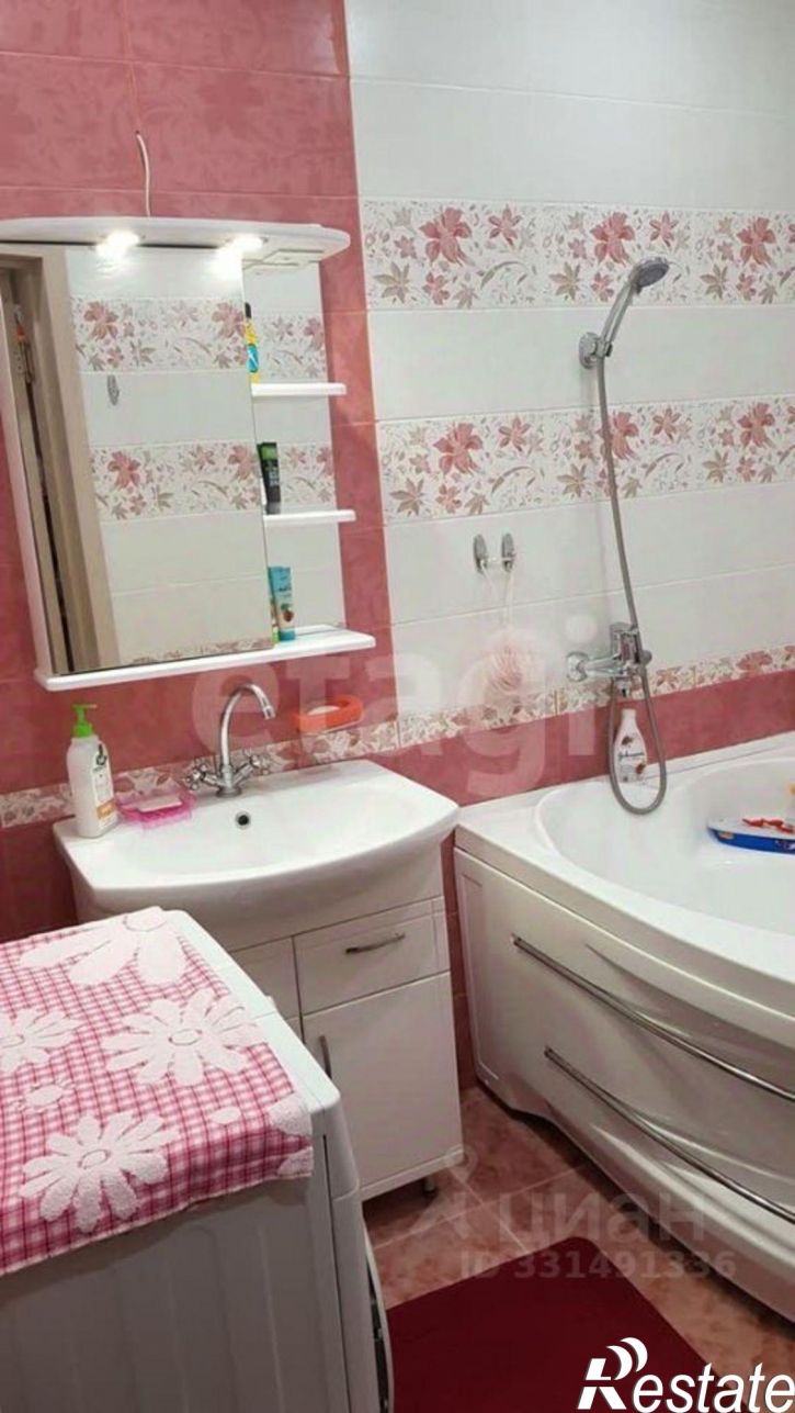 2-комн квартира улица Немцова, 21,  д. 21