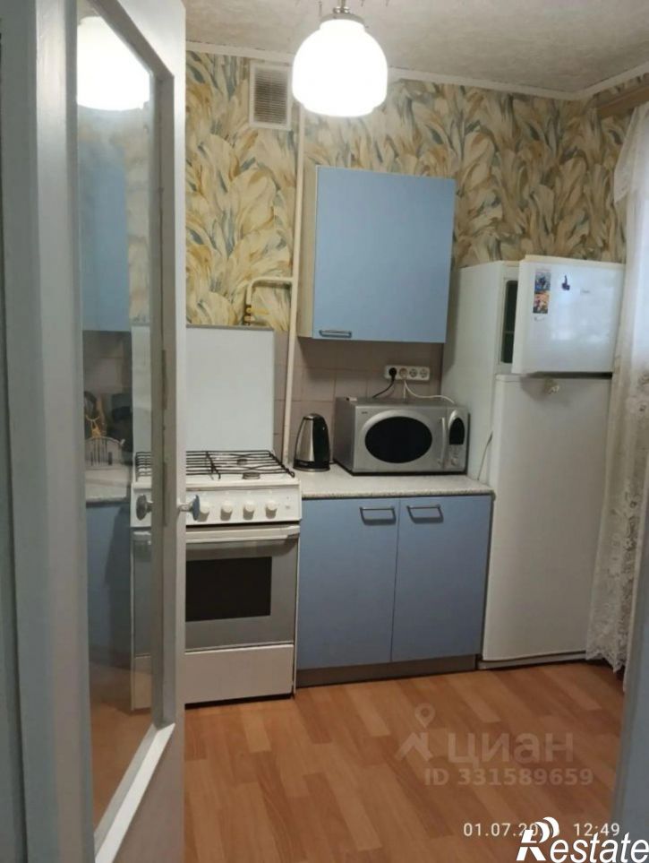 1-комн квартира улица Лейтейзена, 3,  д. 3