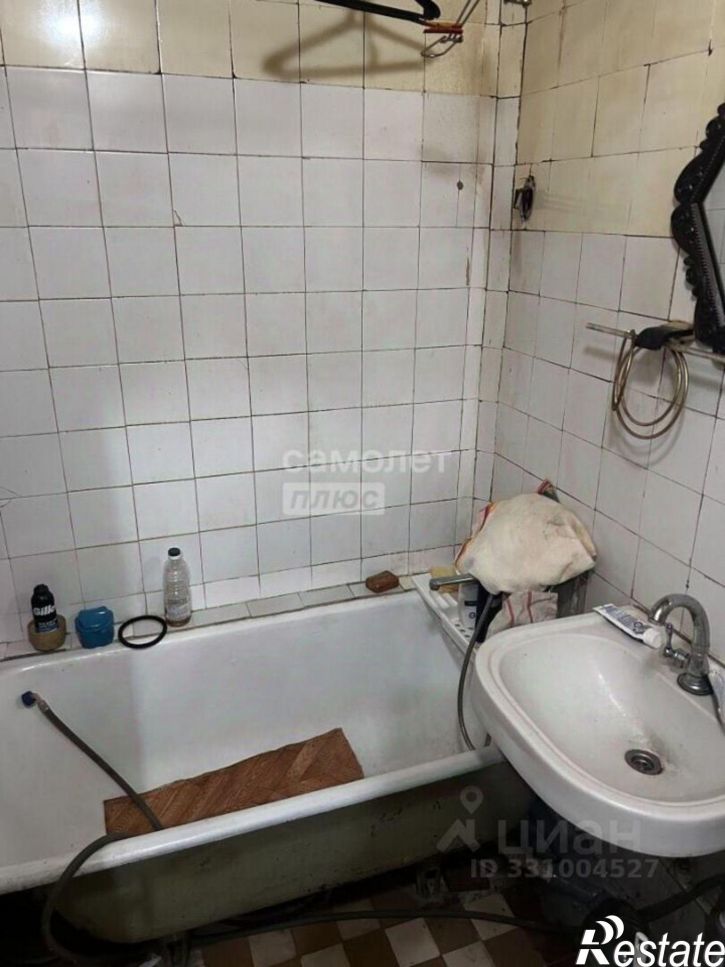 2-комн квартира улица Макаренко, 10Б,  д. 10Б