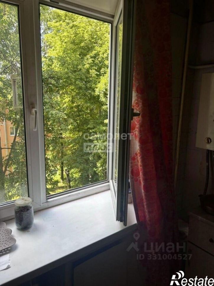 2-комн квартира улица Макаренко, 10Б,  д. 10Б