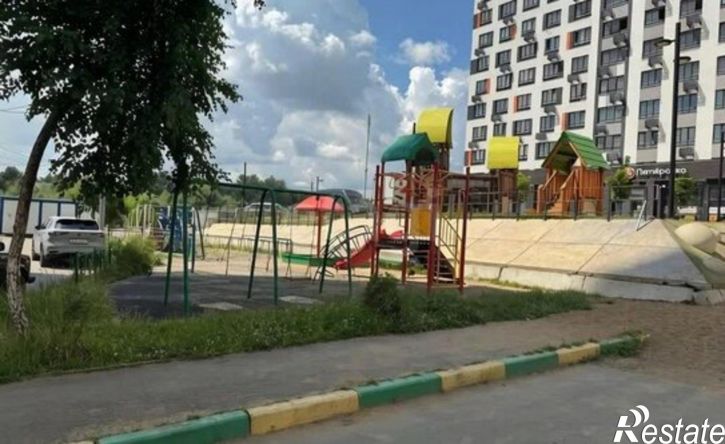 3-комн квартира ул Хворостухина, 19,  д. 19