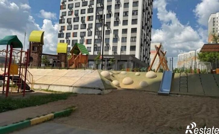 3-комн квартира ул Хворостухина, 19,  д. 19