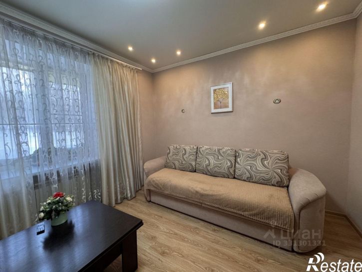 3-комн квартира улица Баженова, 26,  д. 26