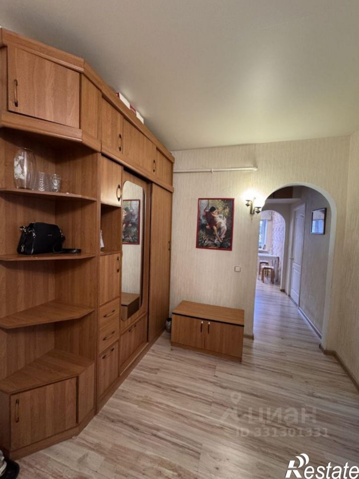 3-комн квартира улица Баженова, 26,  д. 26