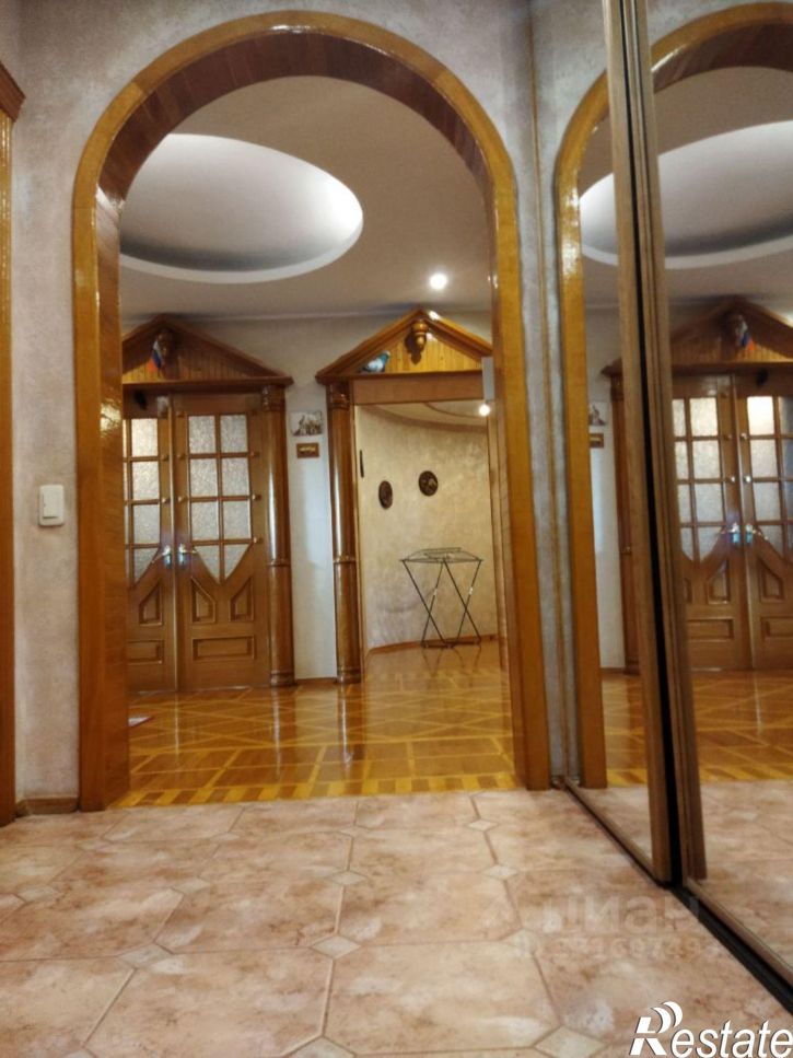 3-комн квартира ул Революции, 15,  д. 15