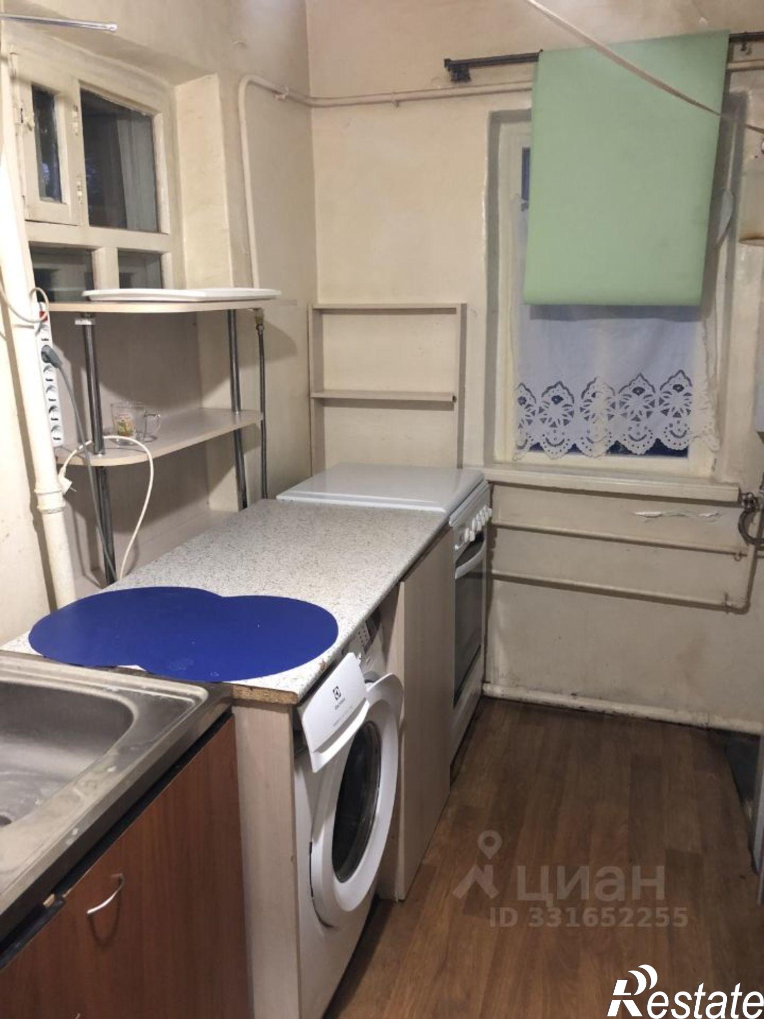 Сдать дачу, дом, коттедж за 1 200 000 рублей на пр-д 11-й Мясново, 32