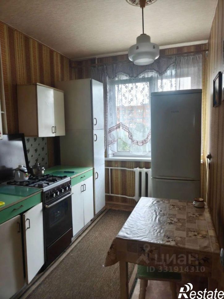 2-комн квартира ул Революции, 10,  д. 10