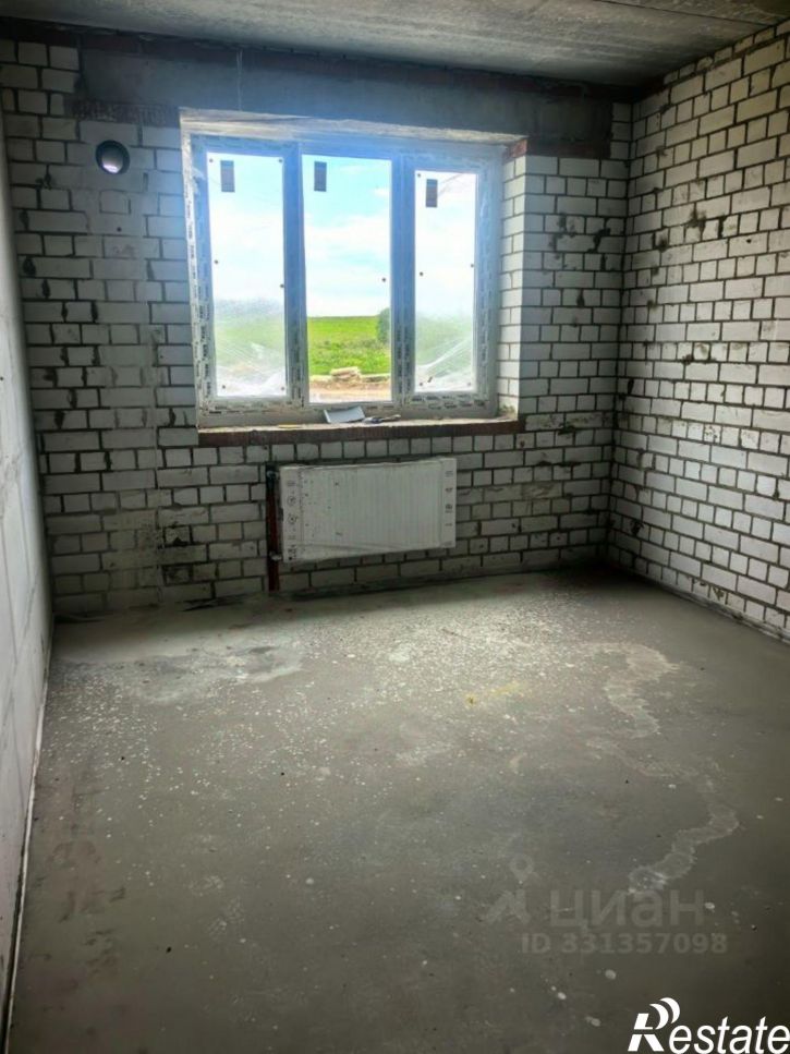 1-комн квартира ул Героя России Зиничева, 8,  д. 8
