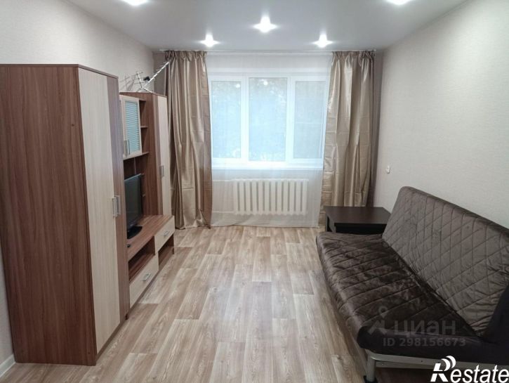 2-комн квартира ул Братьев Жабровых, 3,  д. 3