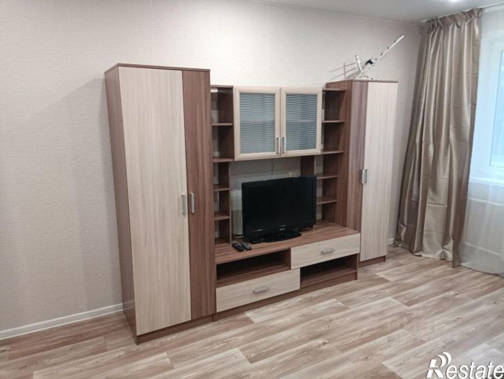 2-комн квартира ул Братьев Жабровых, 3,  д. 3