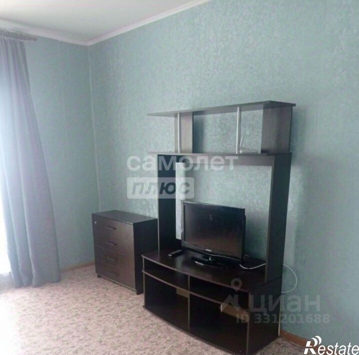 2-комн квартира ул Братьев Жабровых, 9,  д. 9