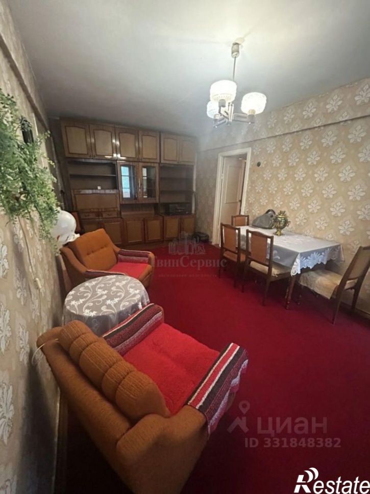 4-комн квартира ул Плеханова, 142,  д. 142