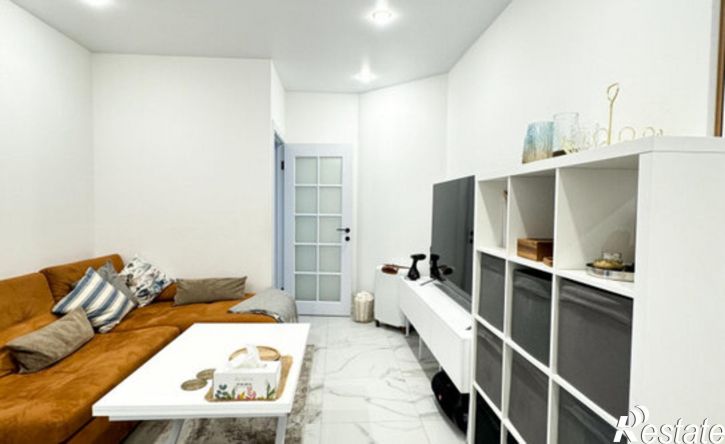2-комн квартира ул Новомосковская, 10А,  д. 10А