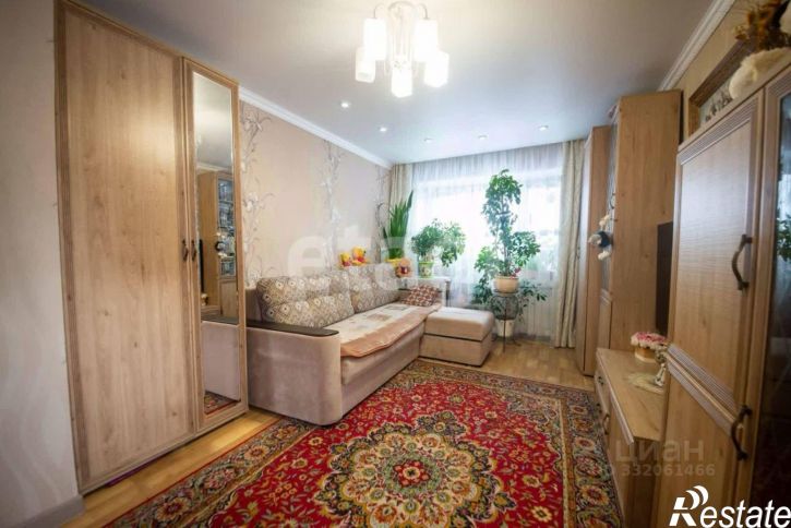 3-комн квартира ул Мезенцева, 40,  д. 40