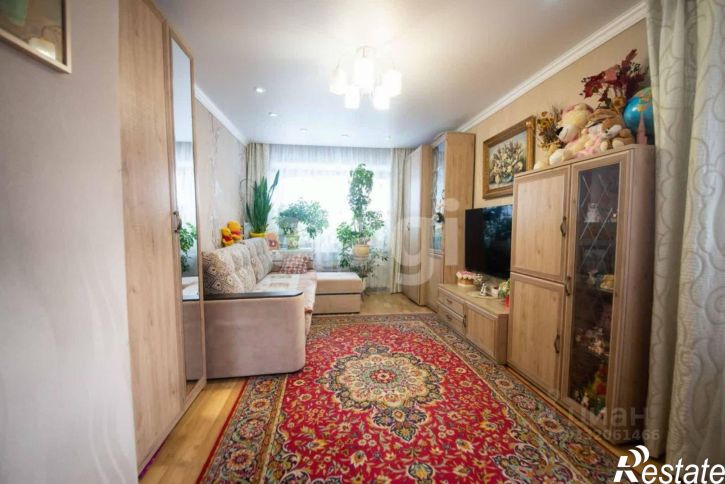 3-комн квартира ул Мезенцева, 40,  д. 40