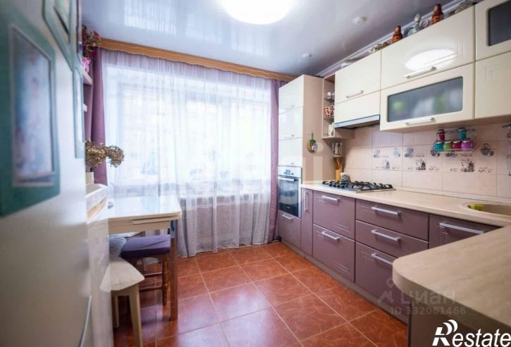 3-комн квартира ул Мезенцева, 40,  д. 40
