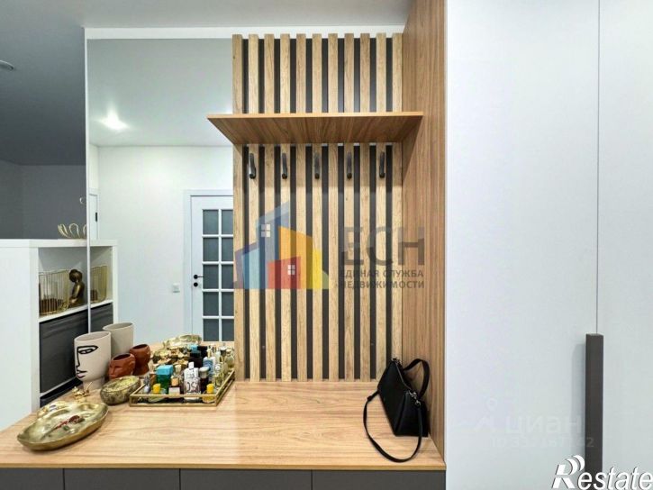 3-комн квартира ул Новомосковская, 10А,  д. 10А