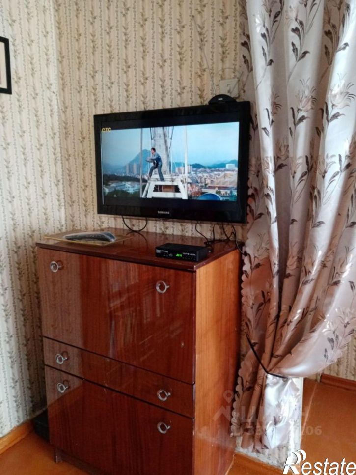 1-комн квартира ул Серова, 10,  д. 10