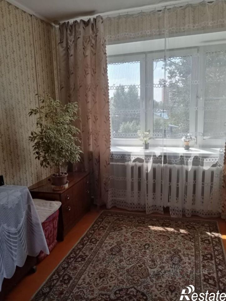 1-комн квартира ул Серова, 10,  д. 10