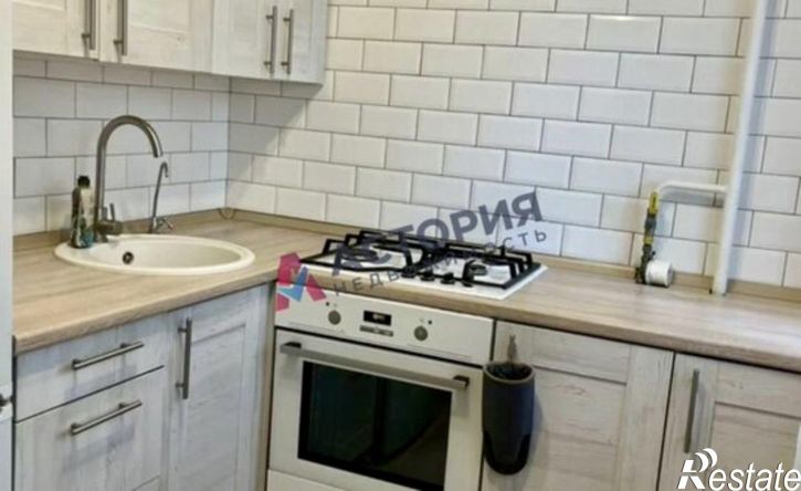 2-комн квартира ул Ложевая, 130,  д. 130