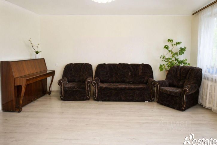 4-комн квартира ул Кирова, 200,  д. 200