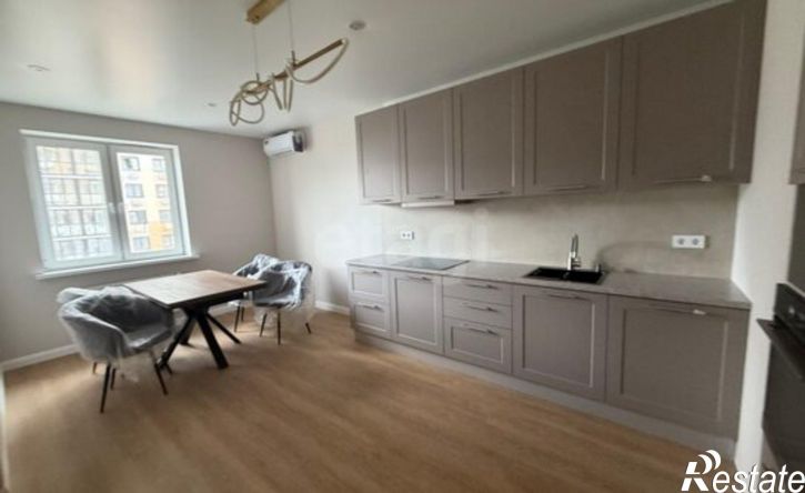 3-комн квартира ул Академика Насоновой, 9Б,  д. 9Б