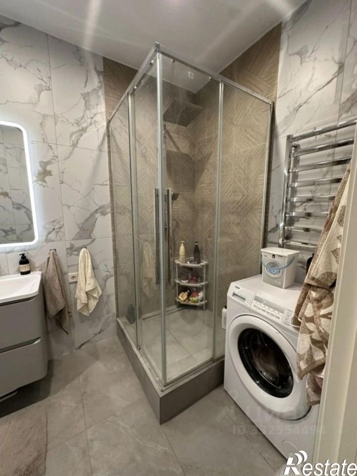 3-комн квартира улица Карпова, 98к2