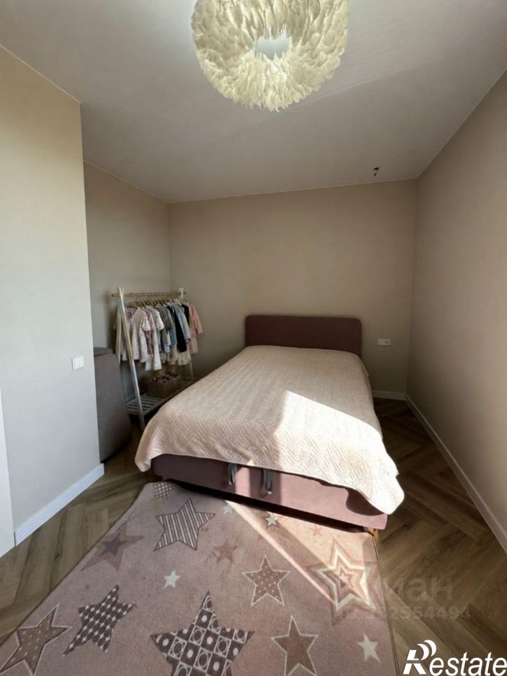 3-комн квартира улица Карпова, 98к2