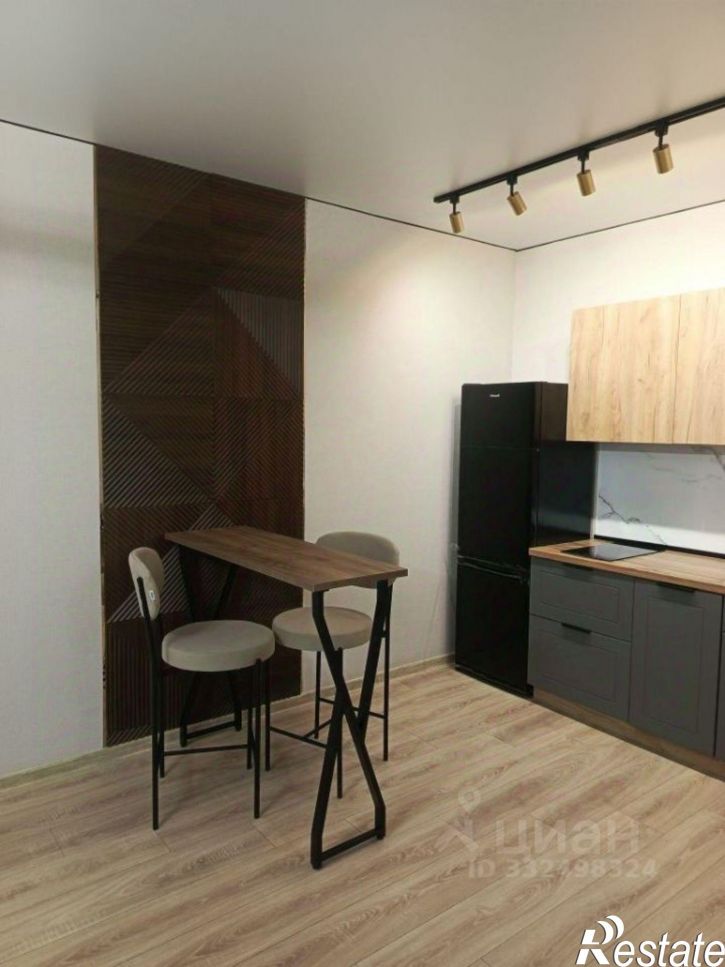3-комн квартира ул Хворостухина, 11,  д. 11