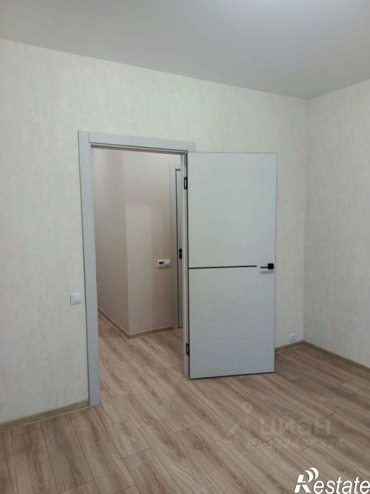 3-комн квартира ул Хворостухина, 11,  д. 11