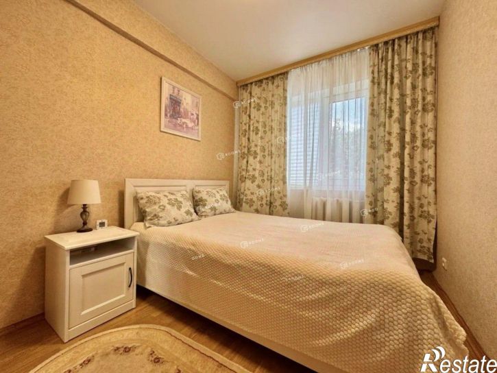 2-комн квартира ул Маршала Жукова, 10Б,  д. 10Б