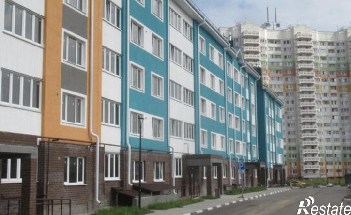 2-комн квартира ул Героя России Зиничева, 4,  д. 4
