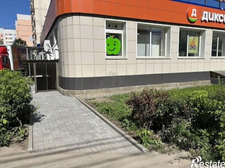 Торговое помещение ул Декабристов, 4,  д. 4