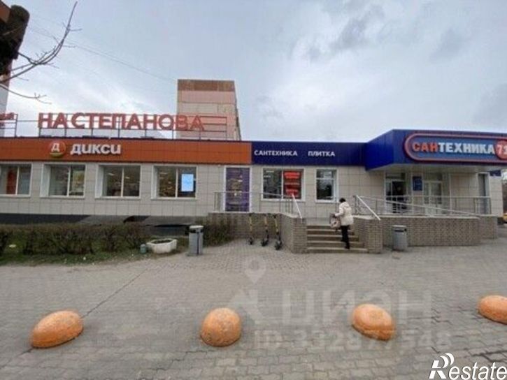 Торговое помещение ул Декабристов, 4,  д. 4