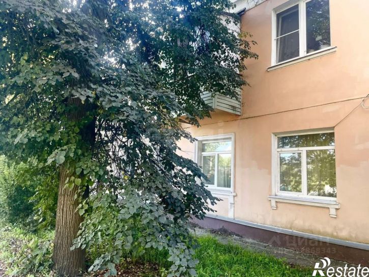 2-комн квартира ул Болотова, 70,  д. 70