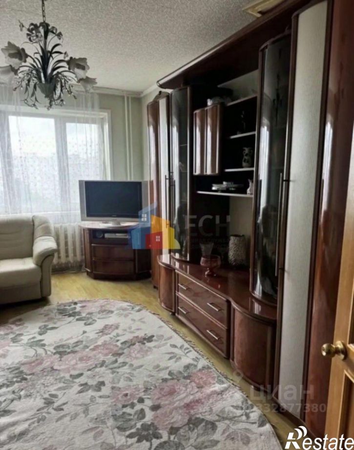 2-комн квартира ул Демонстрации, 1,  д. 1