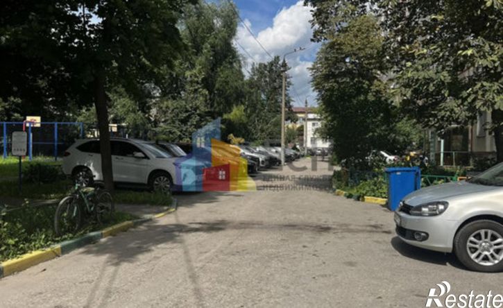 3-комн квартира ул Лейтейзена, 4,  д. 4