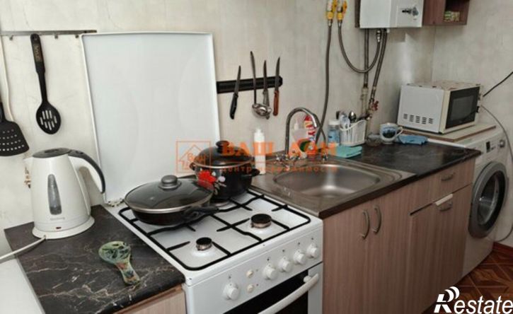 3-комн квартира ул Серова, 1,  д. 1