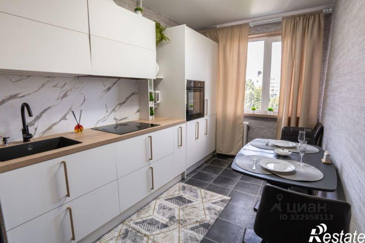 3-комн квартира ул Галкина, 35,  д. 35