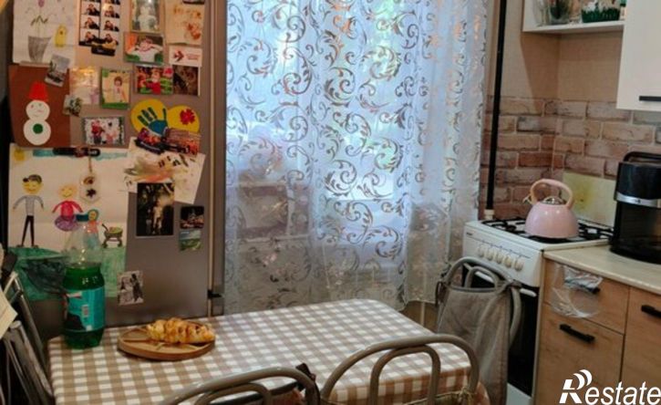 3-комн квартира ул Пузакова, 12,  д. 12