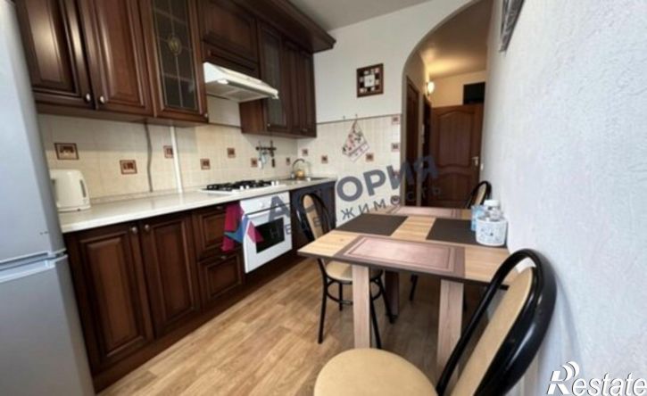 3-комн квартира ул Революции, 17,  д. 17