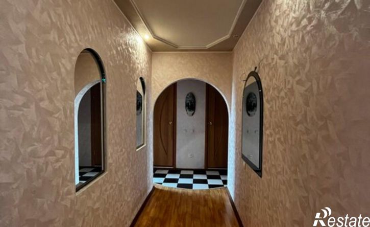 3-комн квартира ул М.Горького, 9,  д. 9