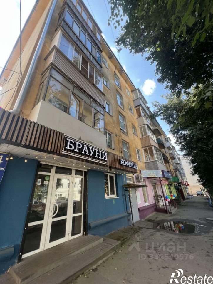 3-комн квартира ул Жаворонкова, 4,  д. 4
