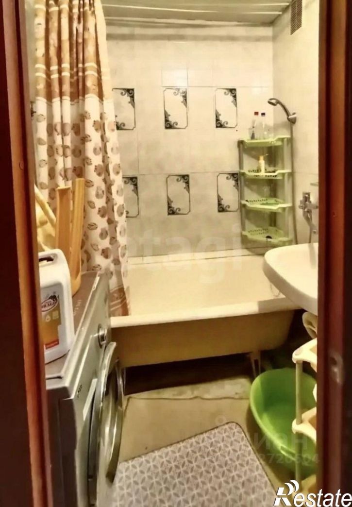 3-комн квартира ул Декабристов, 10,  д. 10