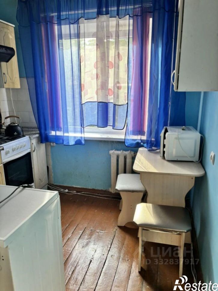 3-комн квартира ул Плеханова, 143,  д. 143