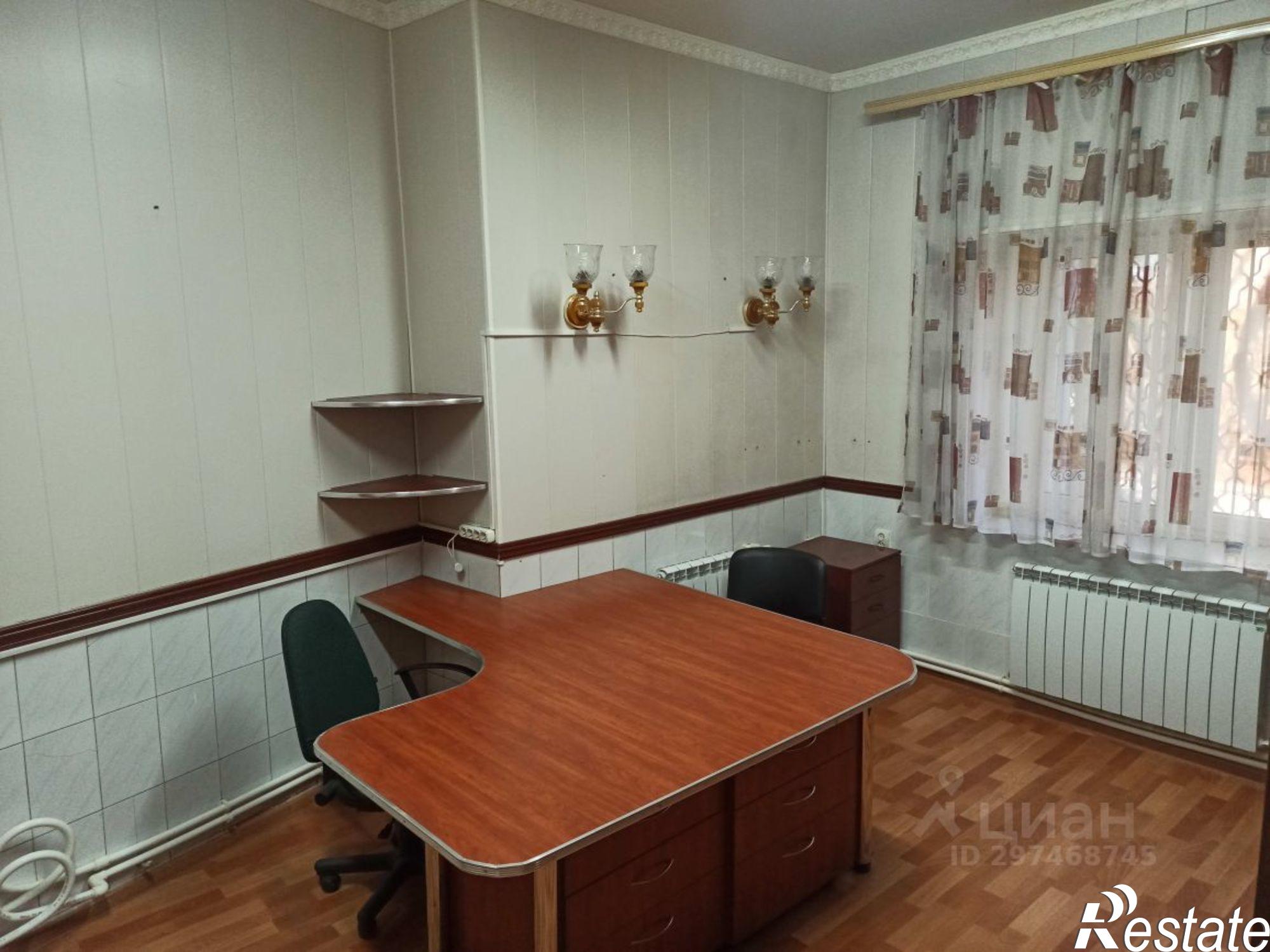 Сдать офис, помещение под офис за 59 900 рублей на ул Максимовского, 3