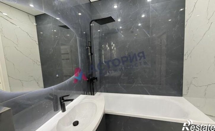 2-комн квартира микрорайон Петровский квартал, улица Маршала Полубоярова, 7