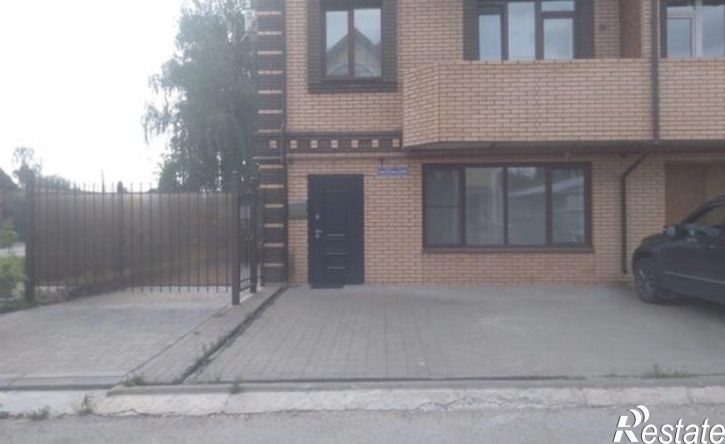 3-комн квартира ул Лескова, 2Г,  д. 2Г