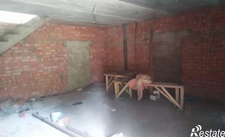 3-комн квартира ул Лескова, 2Г,  д. 2Г